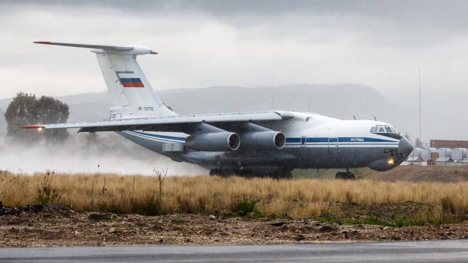 Pesawat Kargo Rusia Lakukan Pengiriman Persenjataan Baru ke Pasukan Haftar